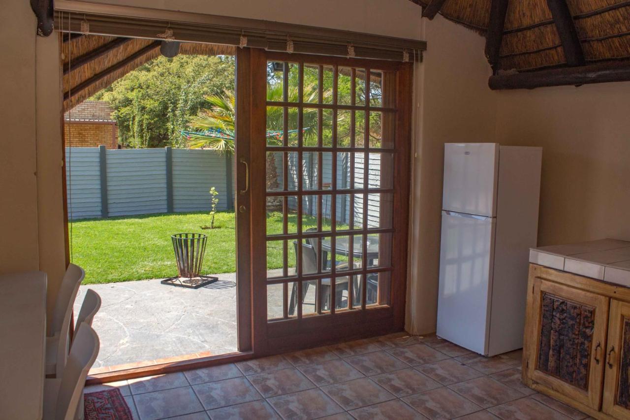Melsetter'S Guesthouse Bloemfontein Exterior foto