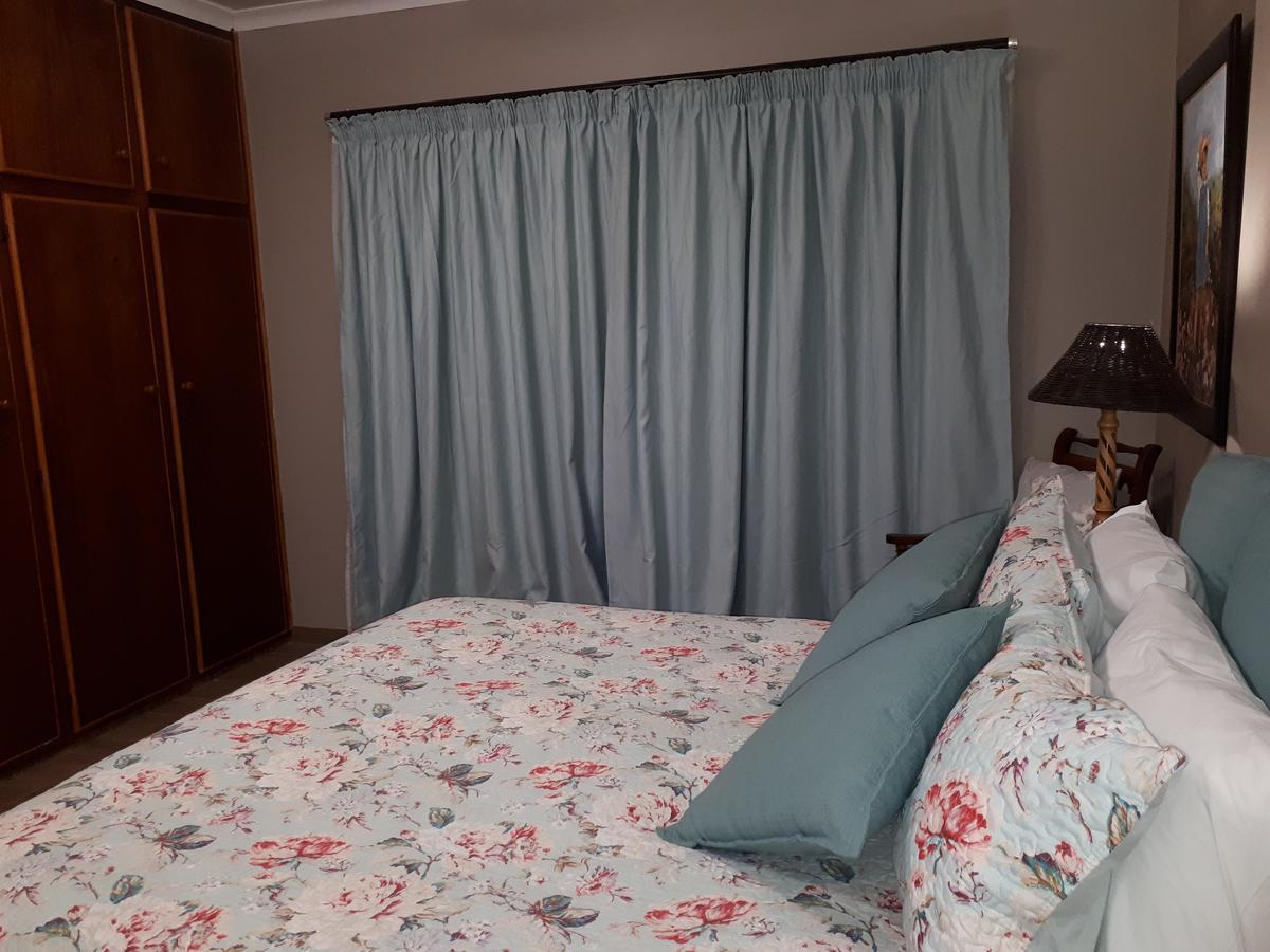 Melsetter'S Guesthouse Bloemfontein Exterior foto